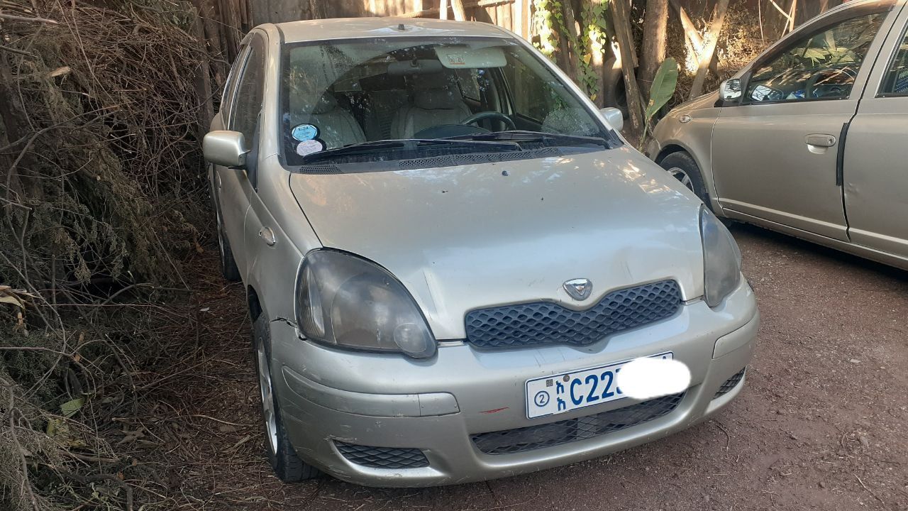Vitz 