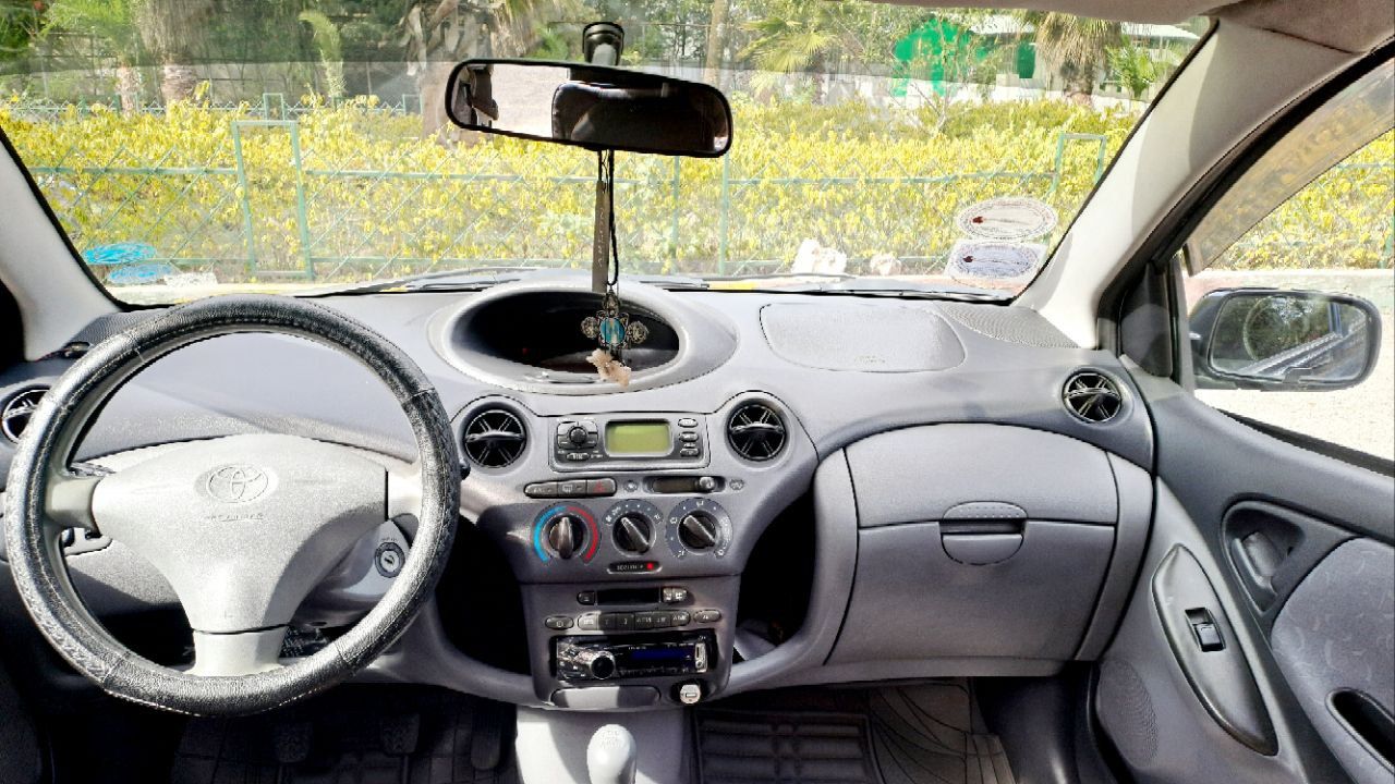 TOYOTA VITZ YARIS (Europe) - Image