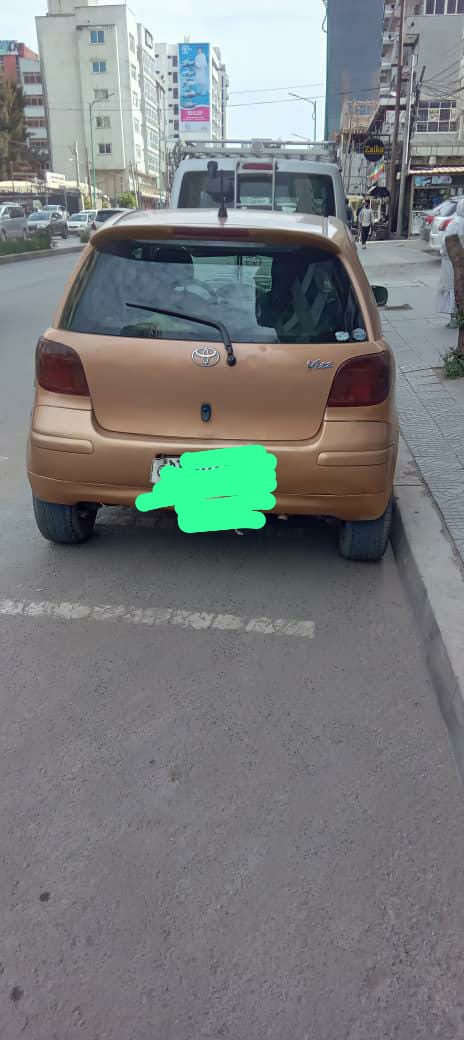 Toyota Vitz 2004 - Image