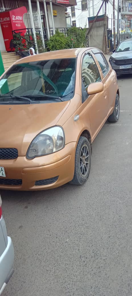 Toyota Vitz 2004