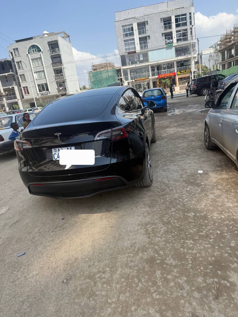 Tesla Y