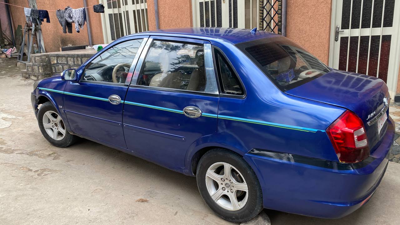 Lifan 520 2012 - Image