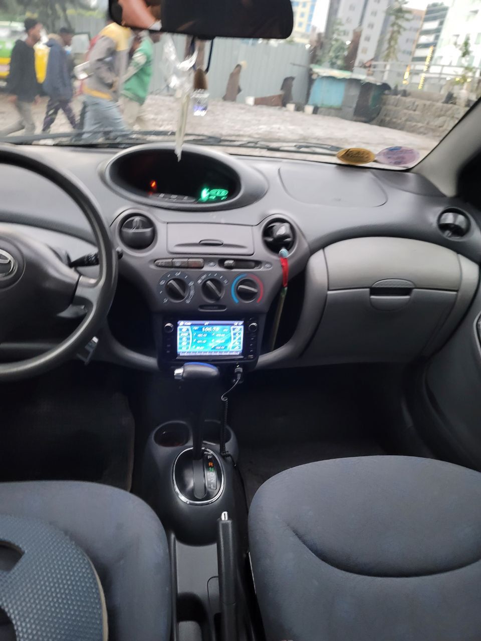 Toyota Vitz 2002 - Image