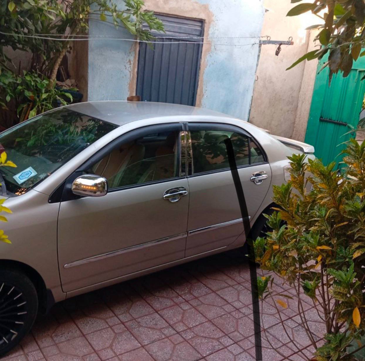 Toyota corolla 121 - Image