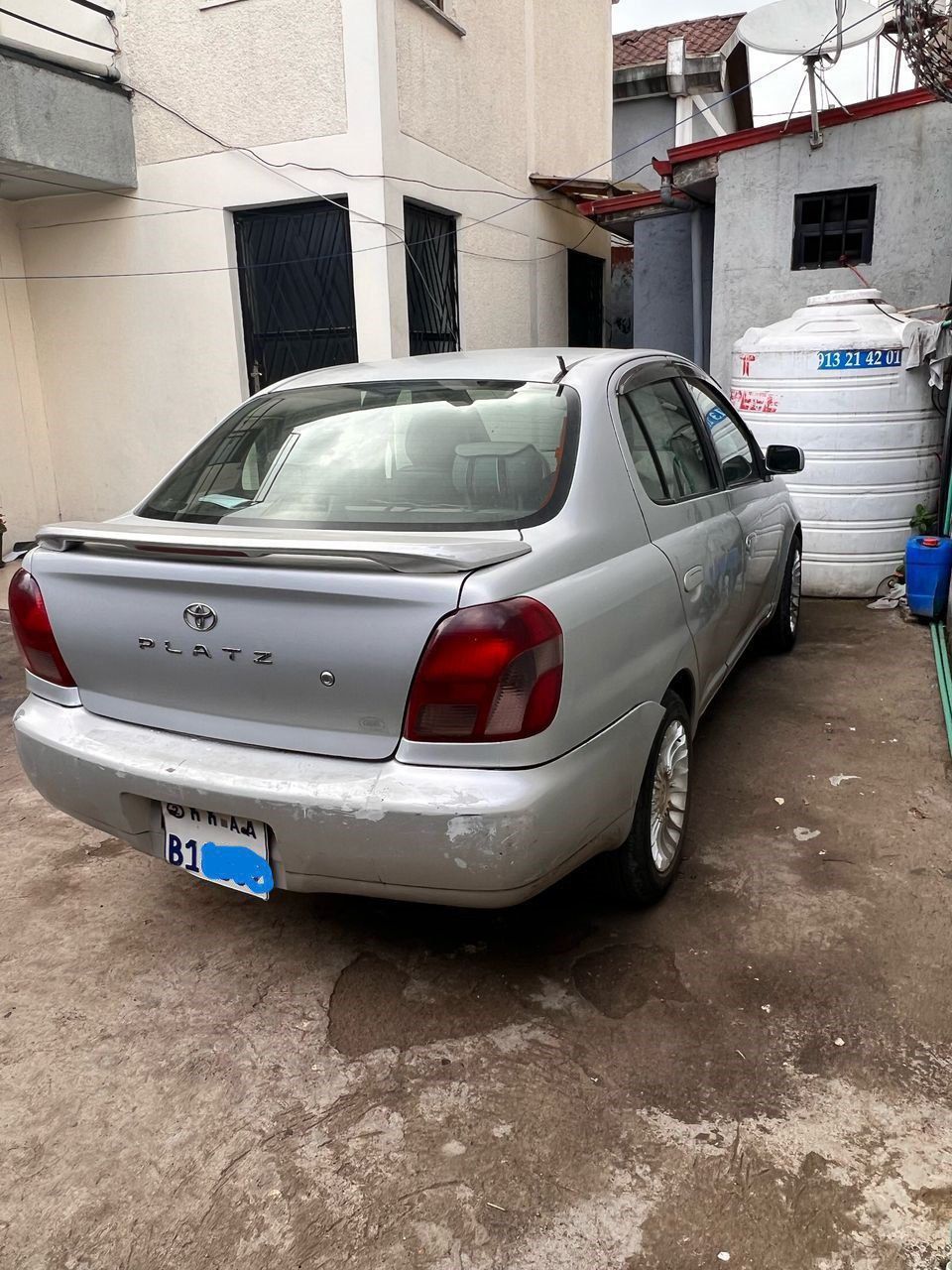 Toyota platz 2002 - Image