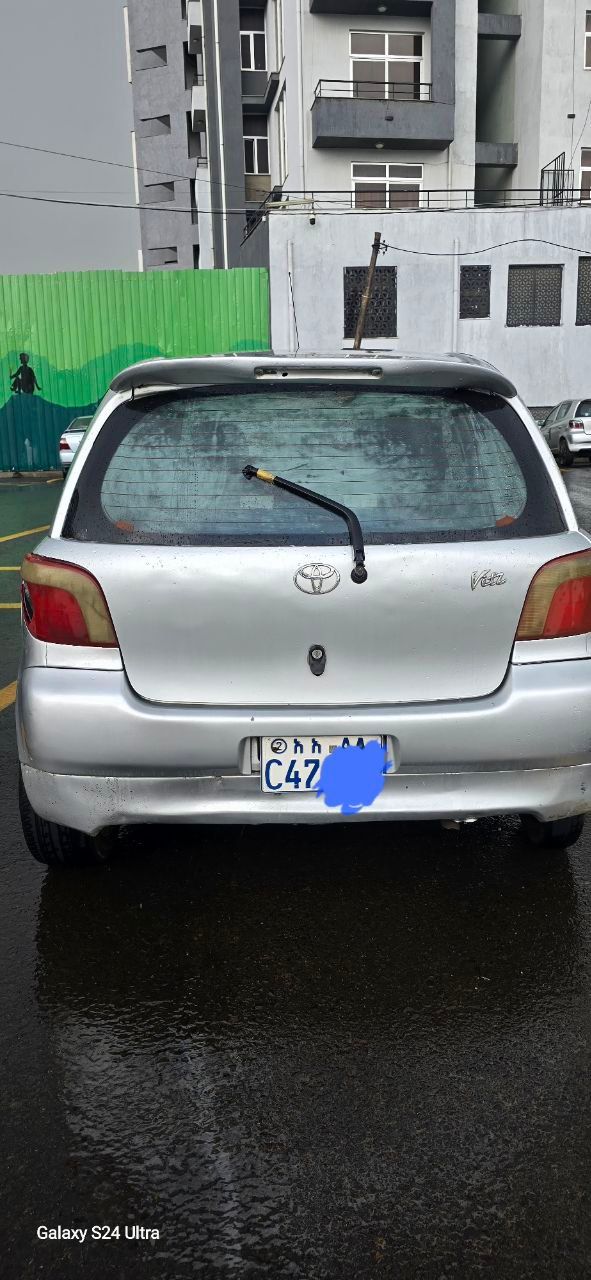 Toyota Vitz 2001 - Image