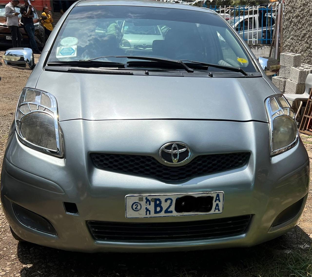 Toyota yaris compact 2010