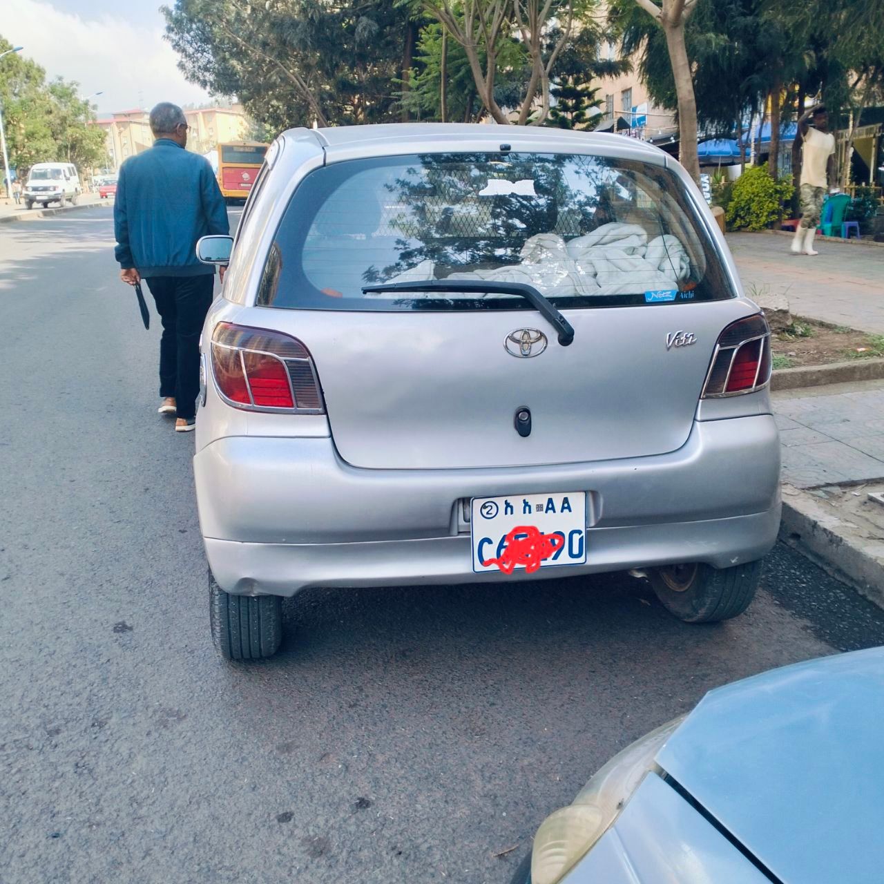 Toyota Vitz 2001