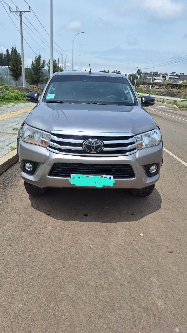 Toyota Hilux 2020