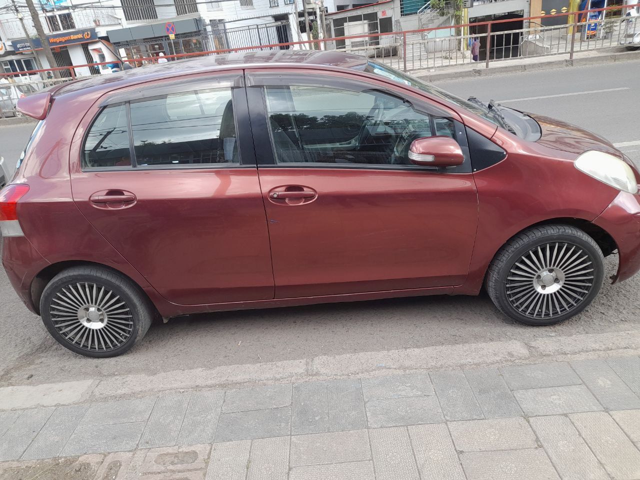 Toyota Yaris Compact  - Image