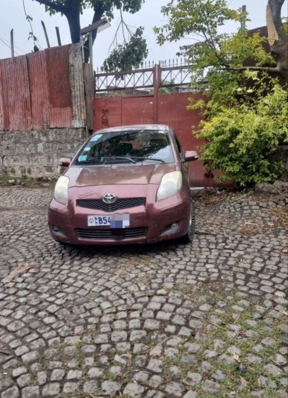Toyota Yaris Compact  - Image