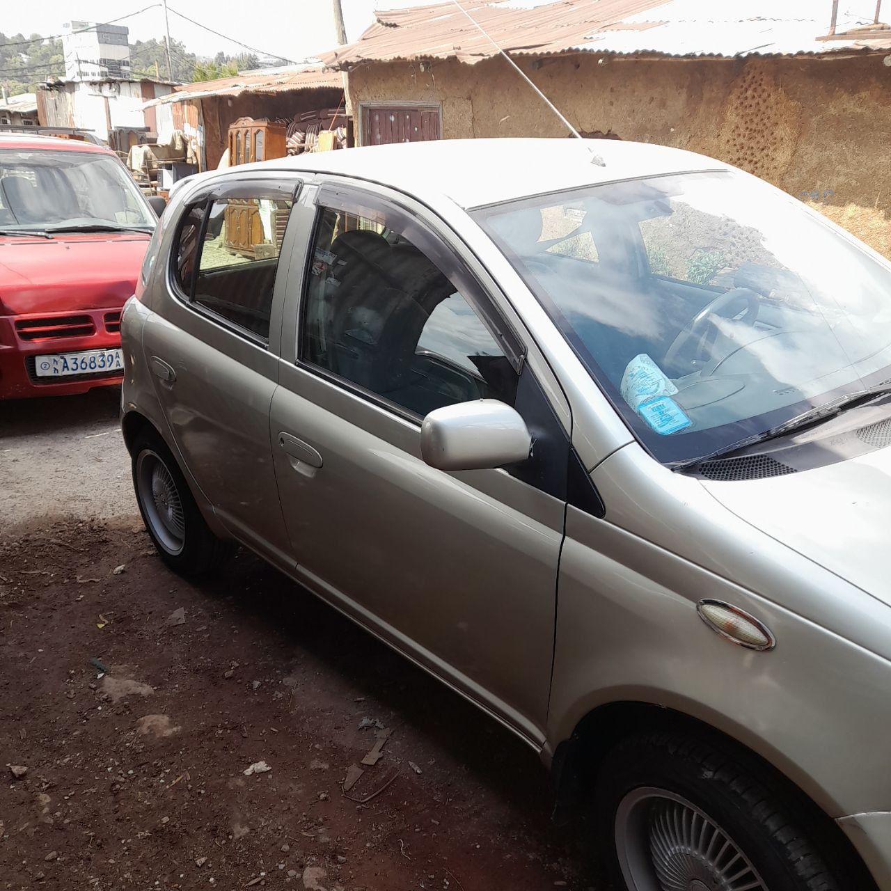 Toyota vitz 2002 - Image
