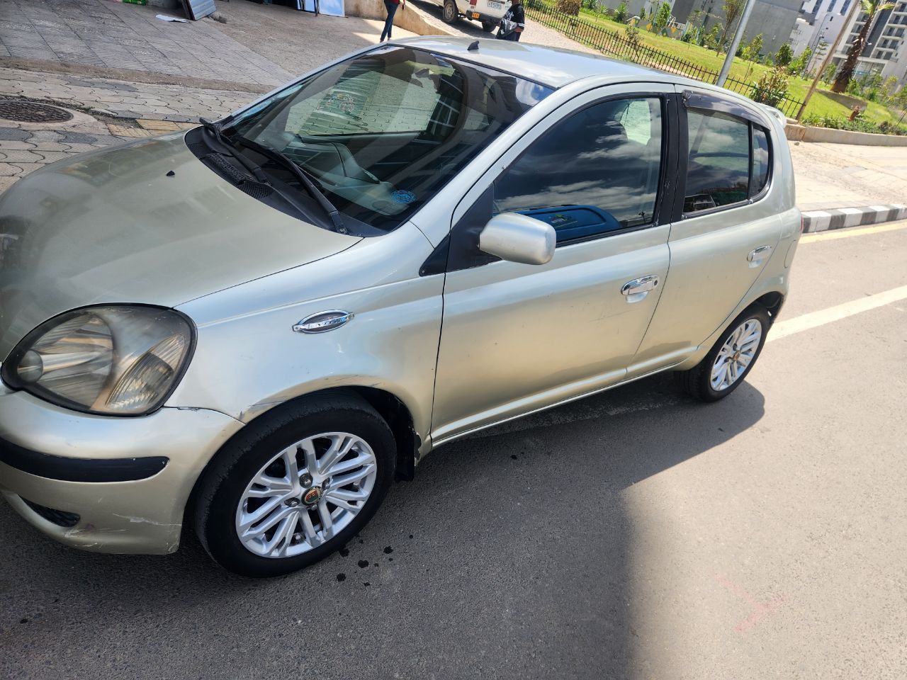 Toyota vitz 2002 - Image