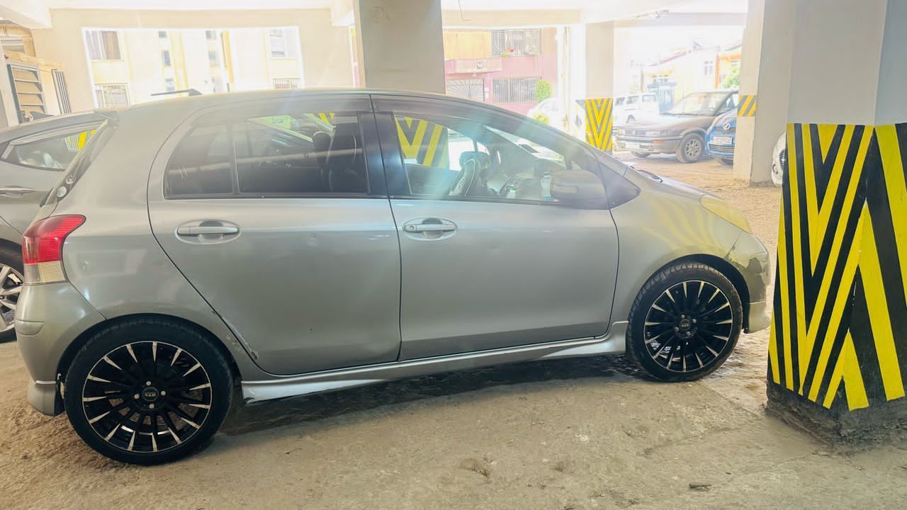 Toyota yaris  2009 Meri yezore - Image
