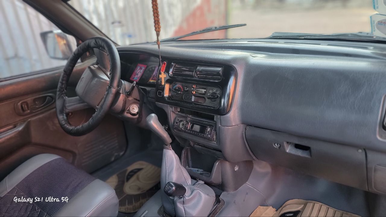 Mitsubishi L200 Pickup - Image