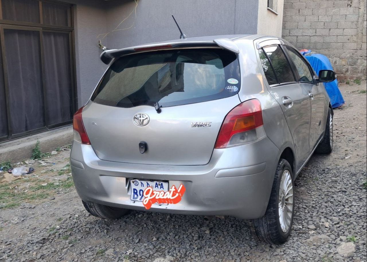 Toyota Yaris 2009 - Image