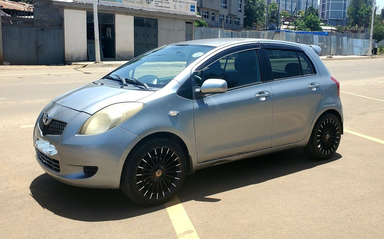 Toyota Yaris Compact 2007