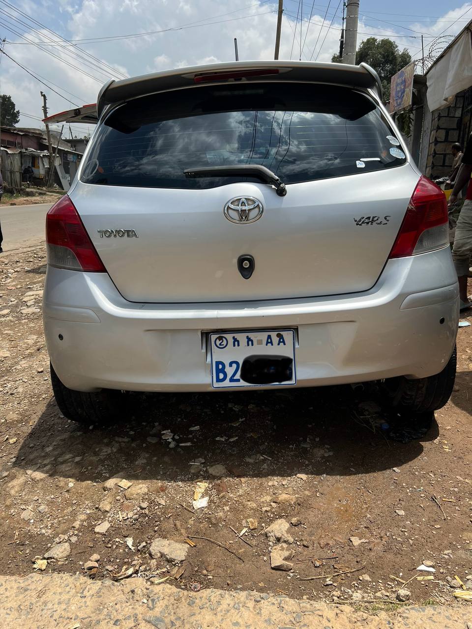 Toyota Yaris Compact 2010 - Image