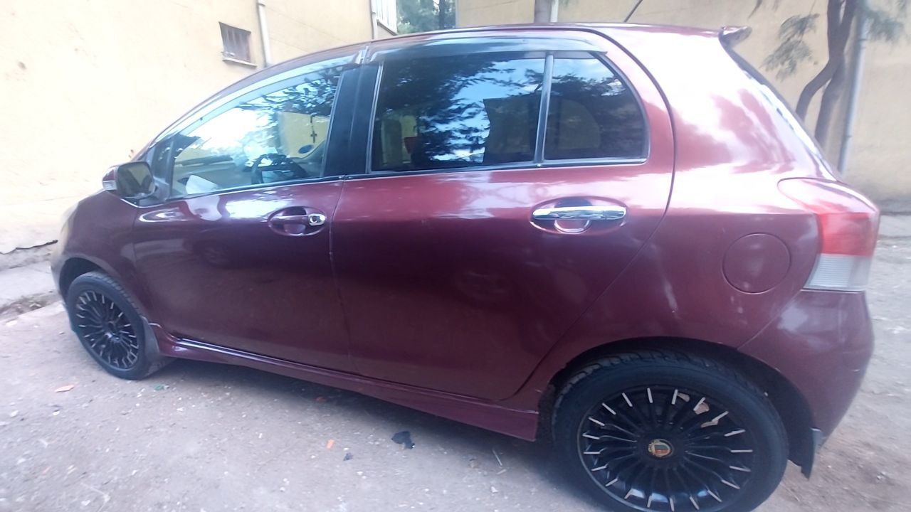 Toyota Yaris 2010
