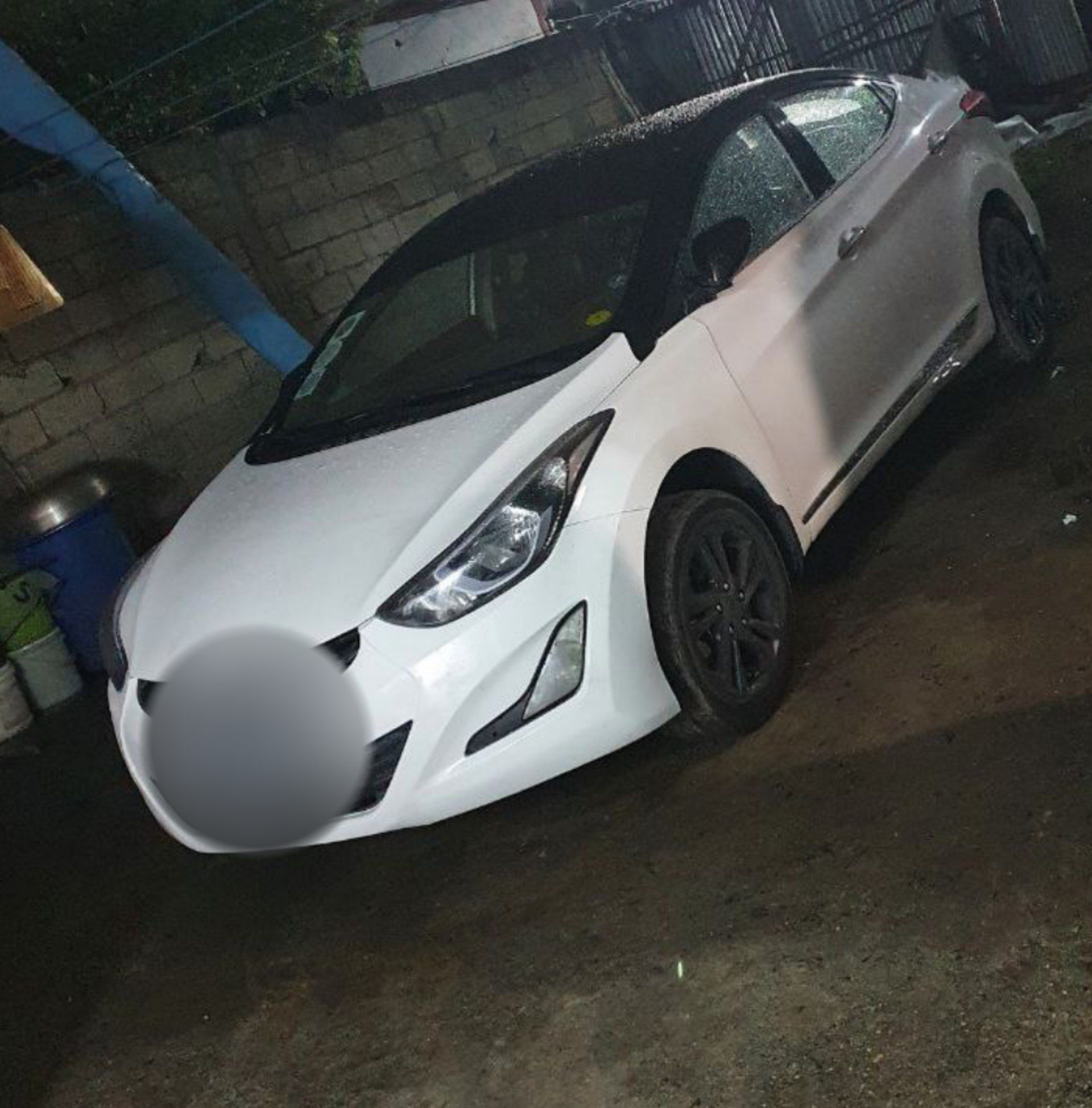 Hyundai Elantra - Image