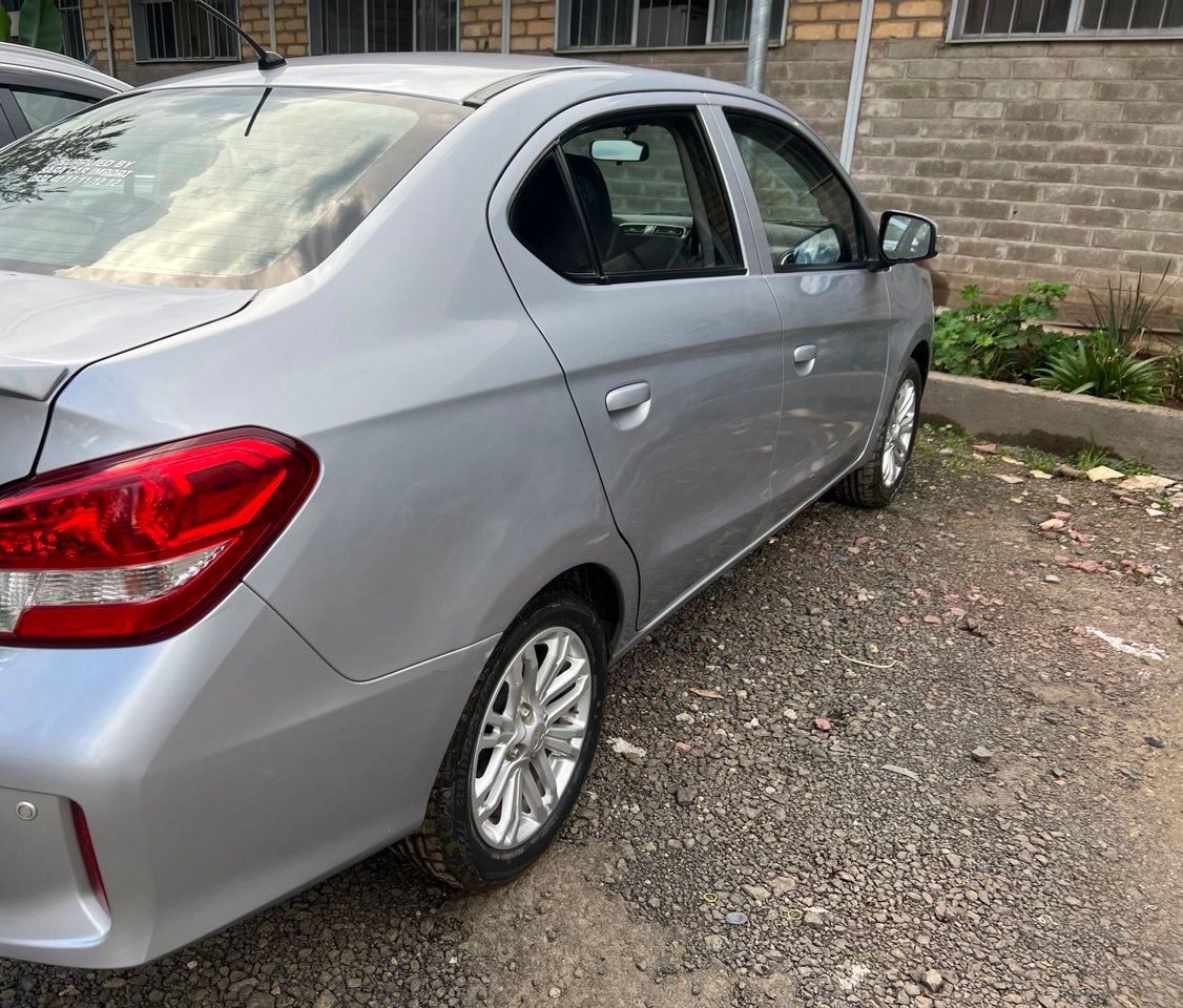 Mitsubishi Attrage - Image