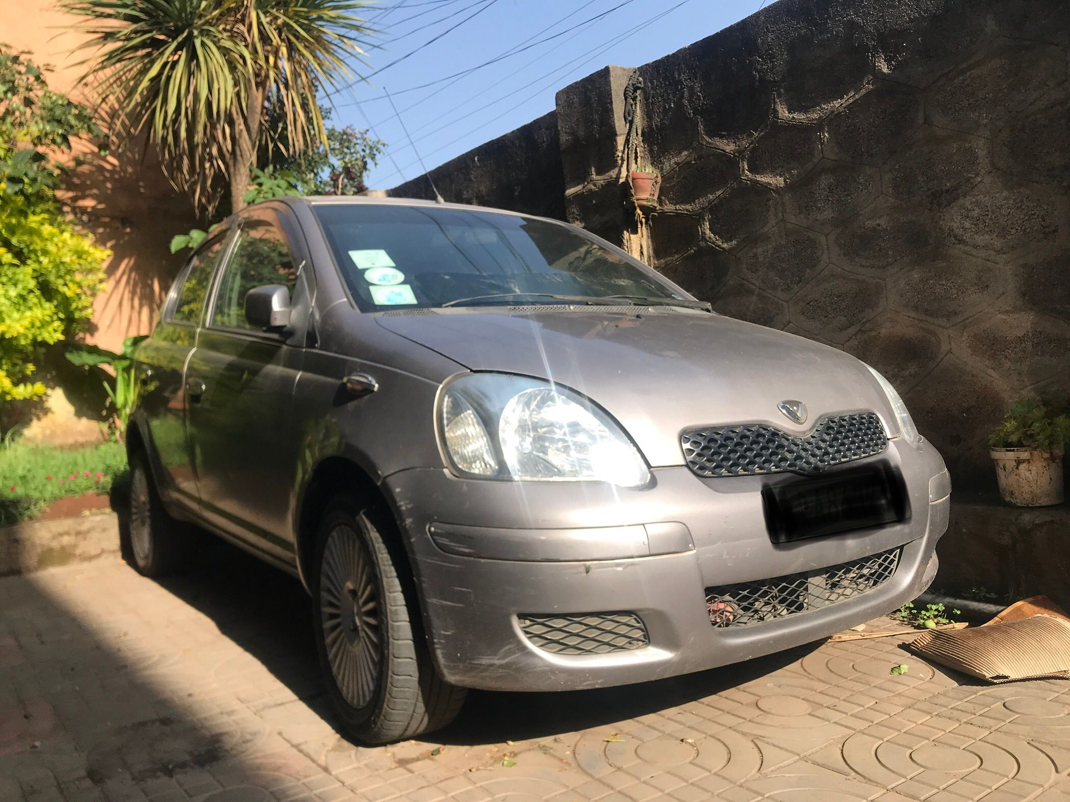 Toyota Vitz 2002