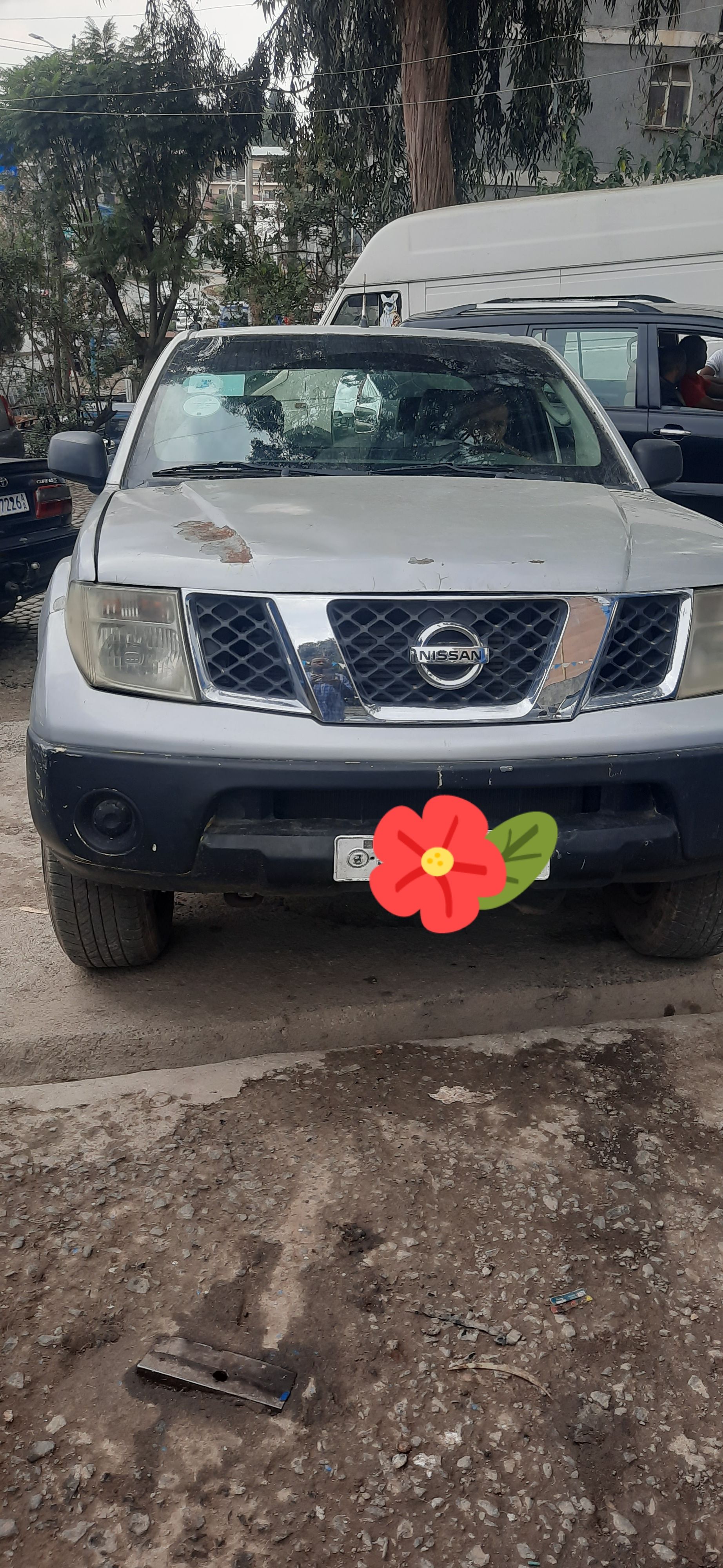 Nissan navara 2005
