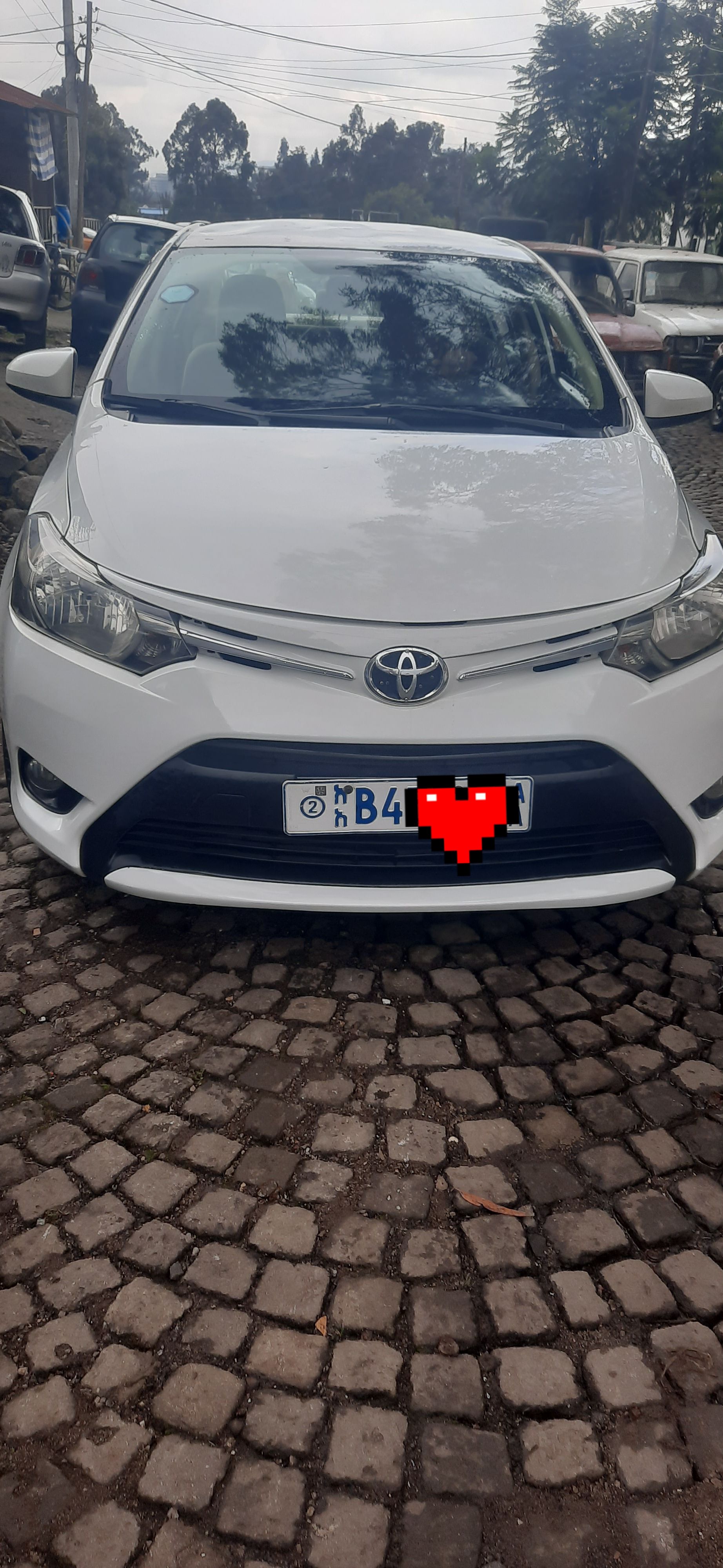 Toyota yaris sedan 2014 - Image