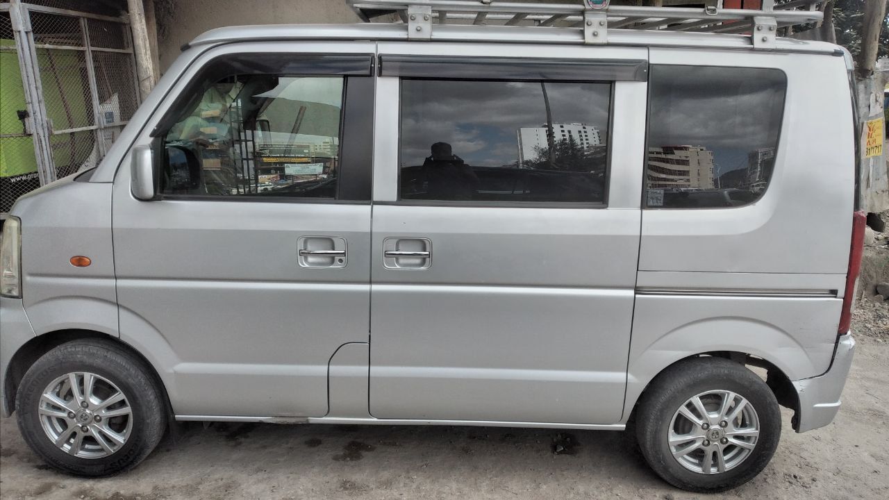 Suzuki every 2012 automatic - Image