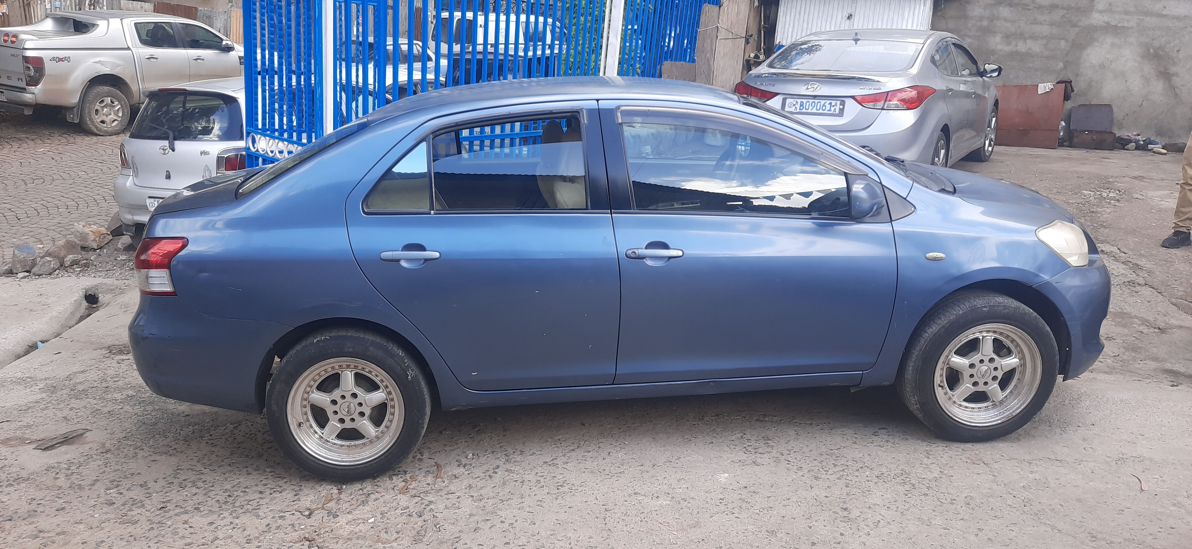 Toyota yaris belta 2007