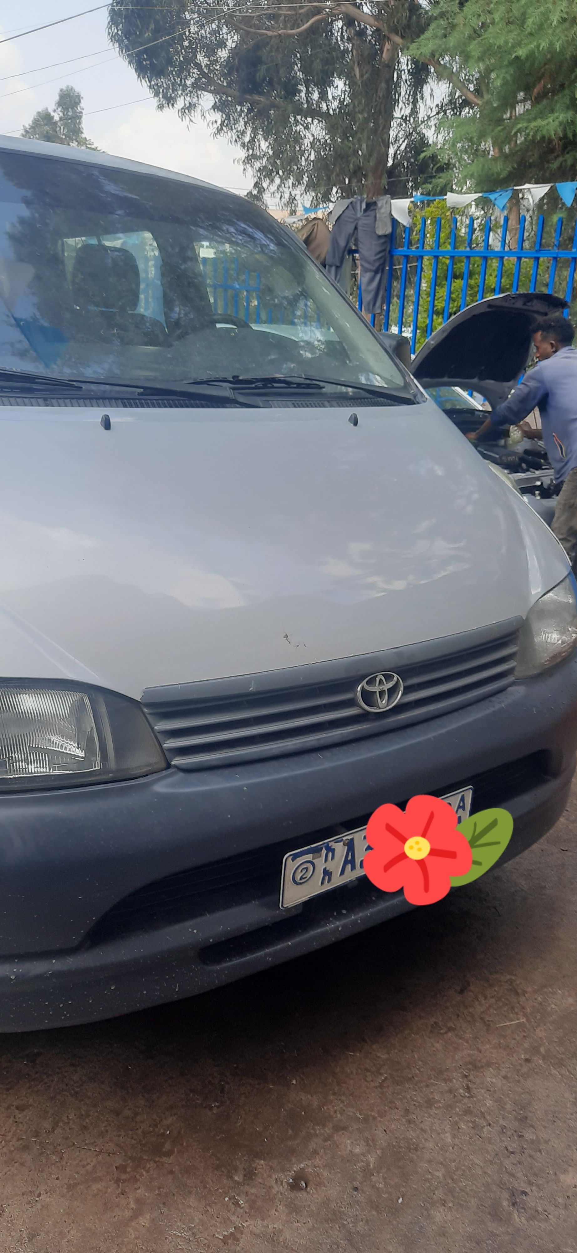 Toyota D4D halfvan 2005 - Image
