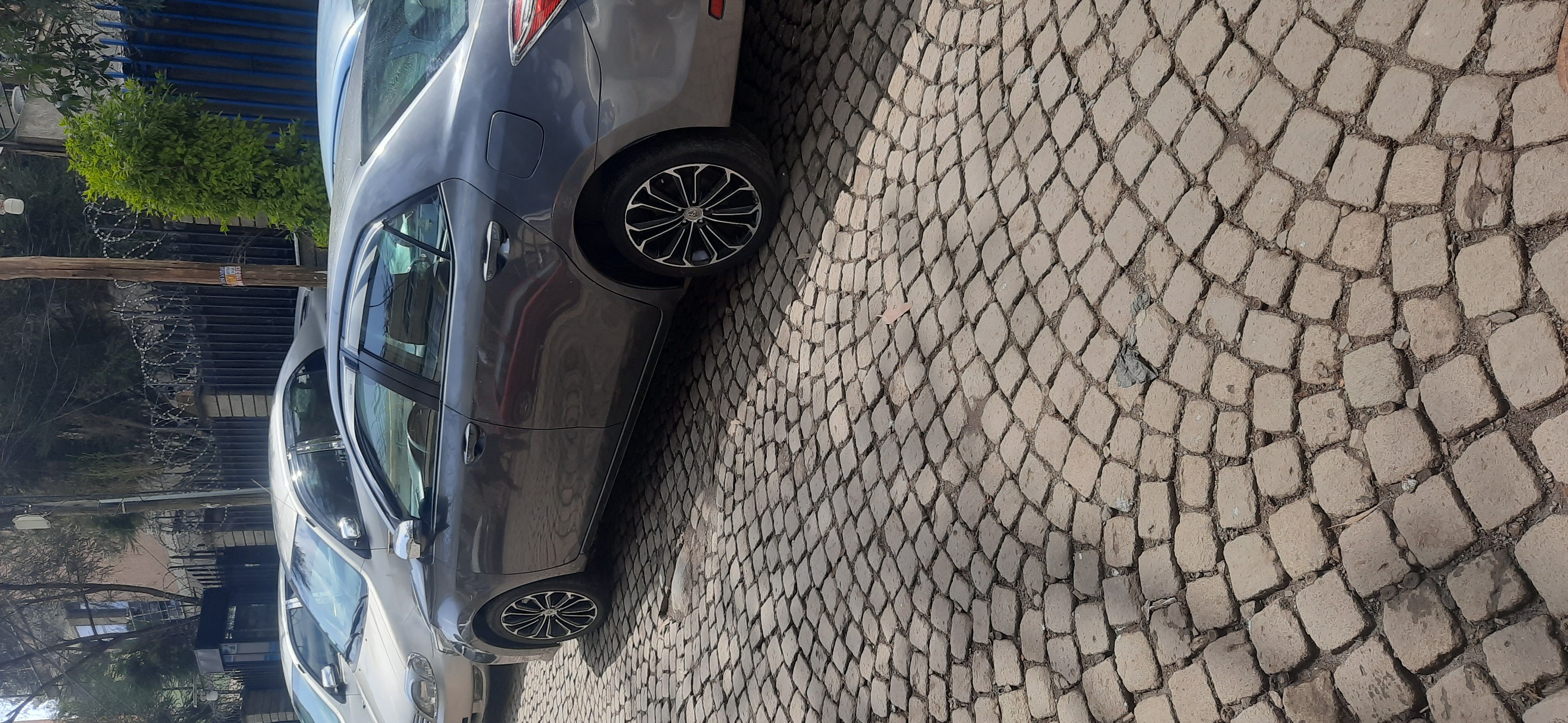 Toyota corolla 2016