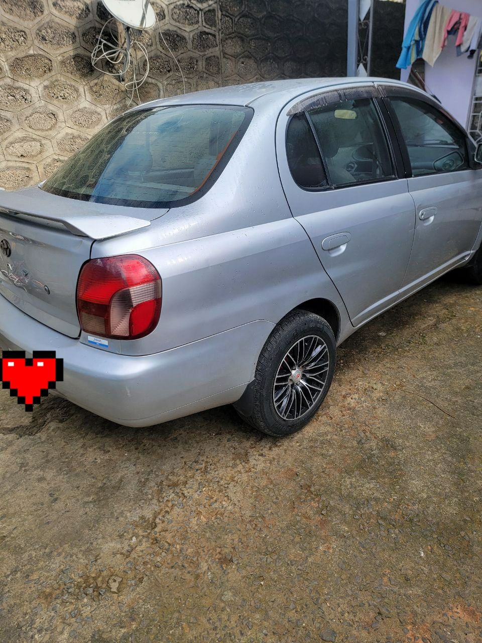 Toyota platz 2001 - Image
