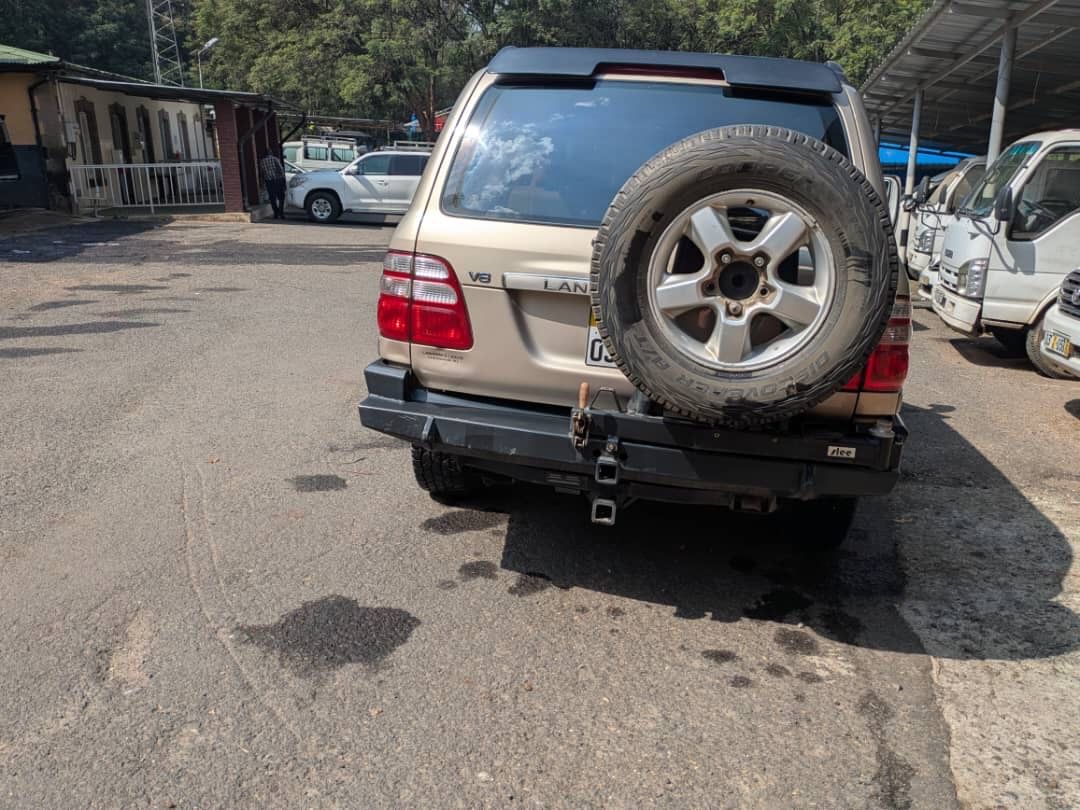 Toyota Land Cruiser 2003 - Image