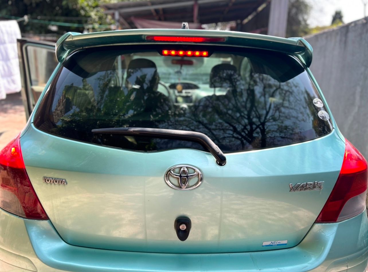 Toyota VITZ 2010 - Image