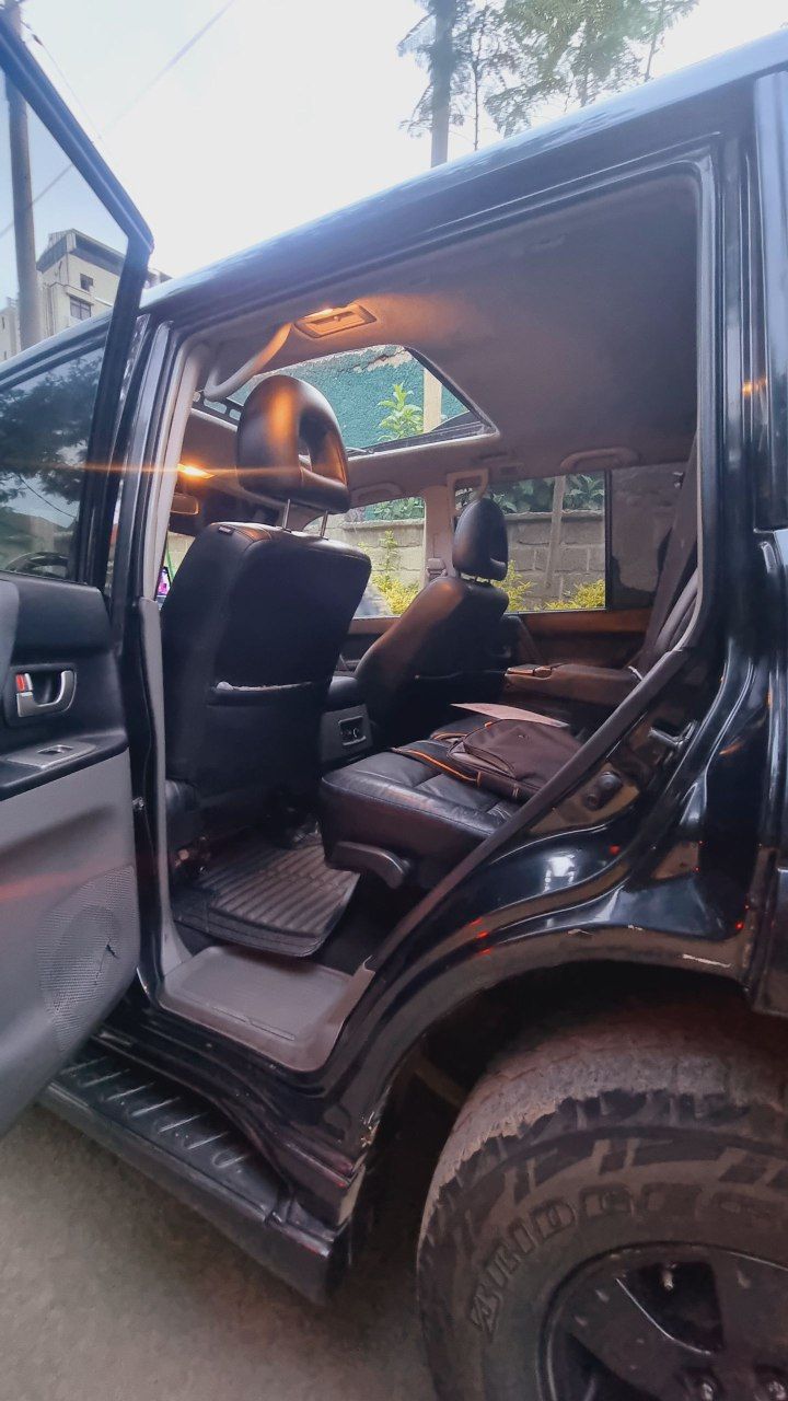 Mitsubishi Pajero 2005 - Image