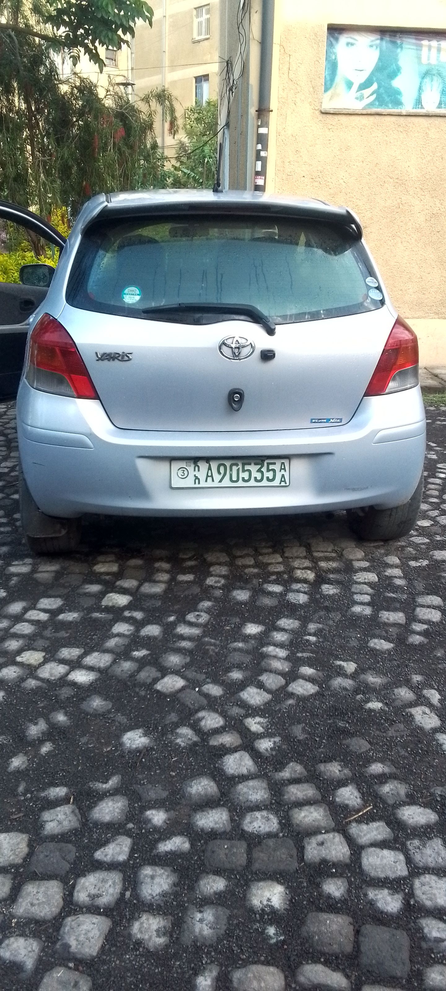 Toyota compact Yaris 2010 - Image