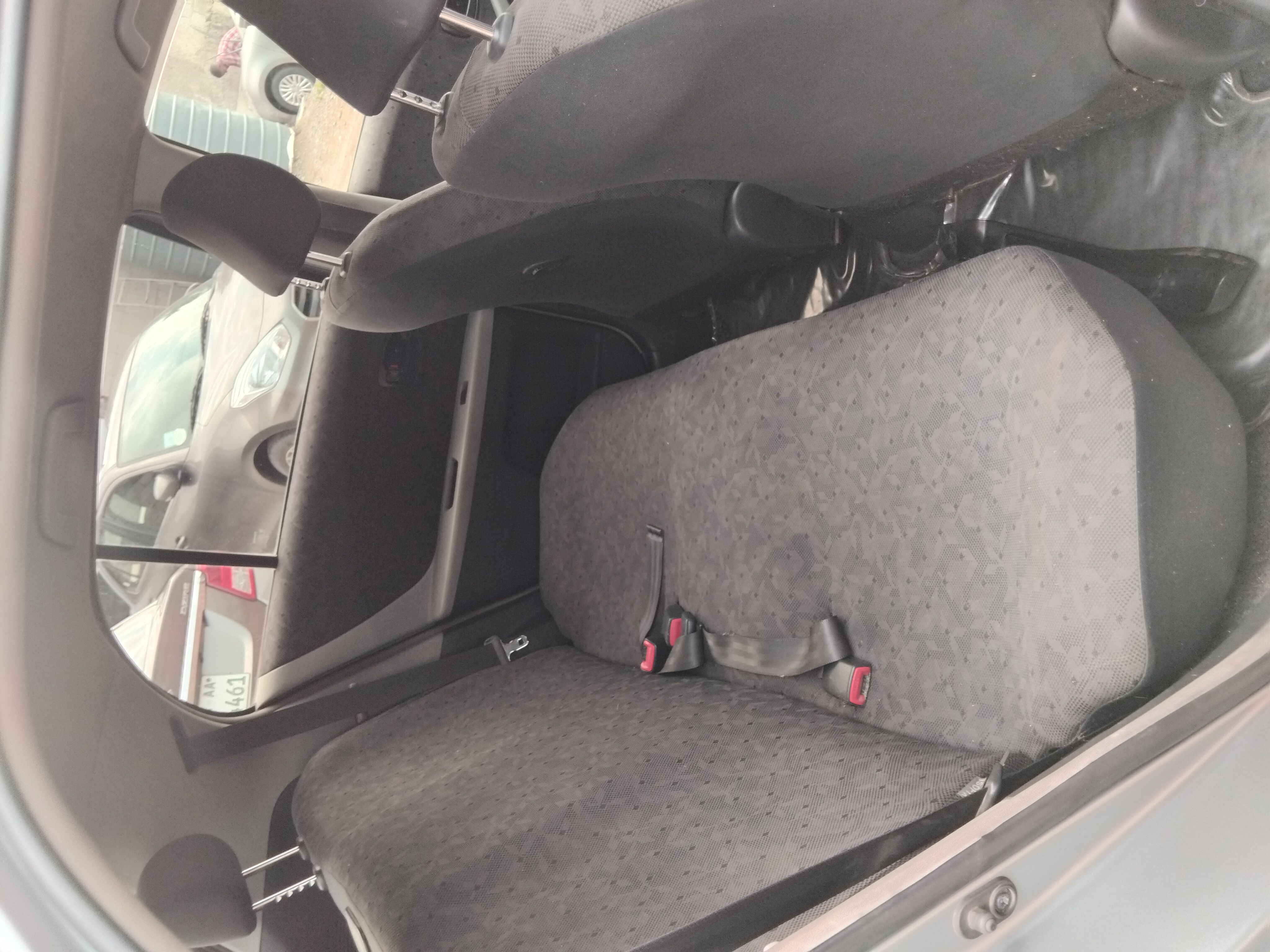 Toyota Yaris compact 2009 - Image