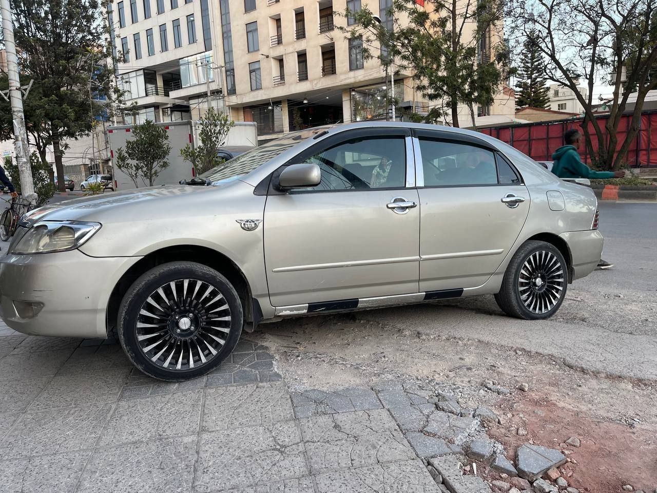 corolla - Image