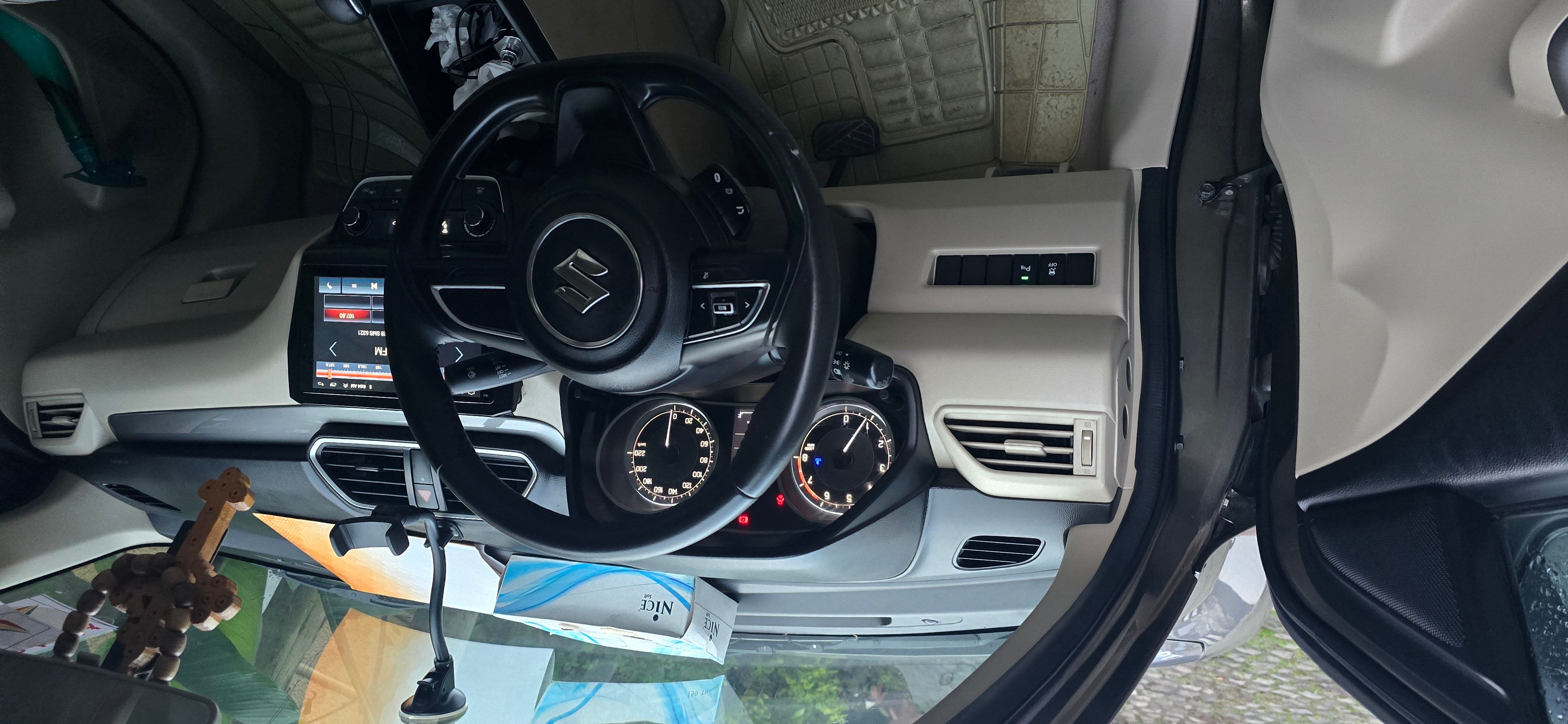 Suzuki dzire  - Image