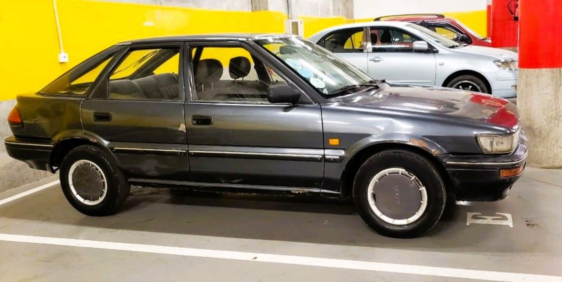 Toyota corolla hatchback - Image