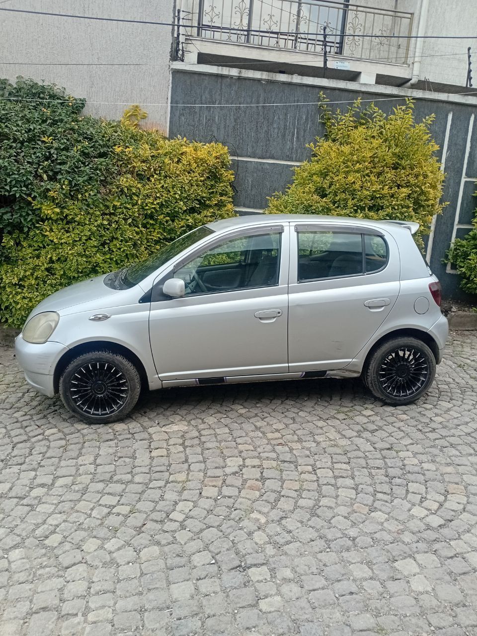 Toyota vitz 2001 - Image