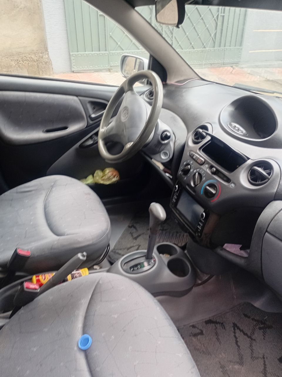 Toyota vitz 2001 - Image