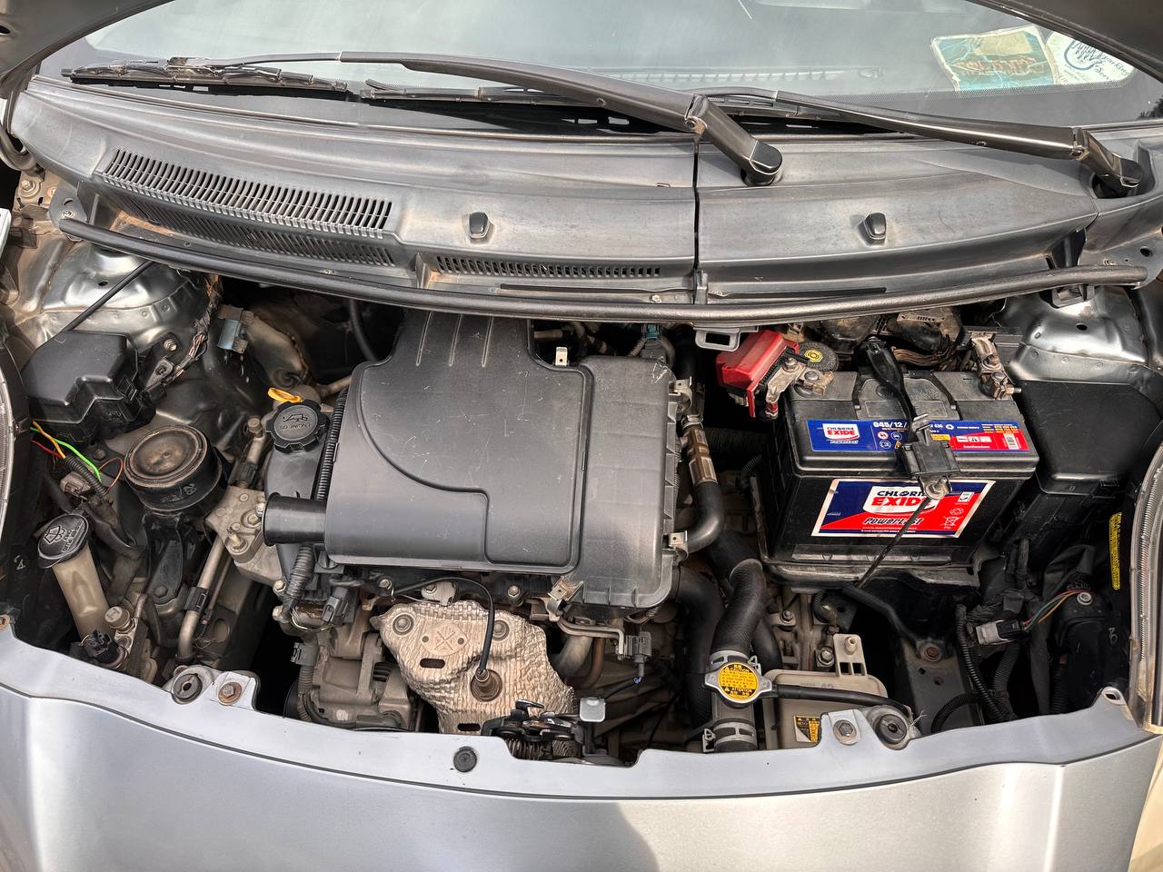 Toyota Yaris Compact 2010 - Image