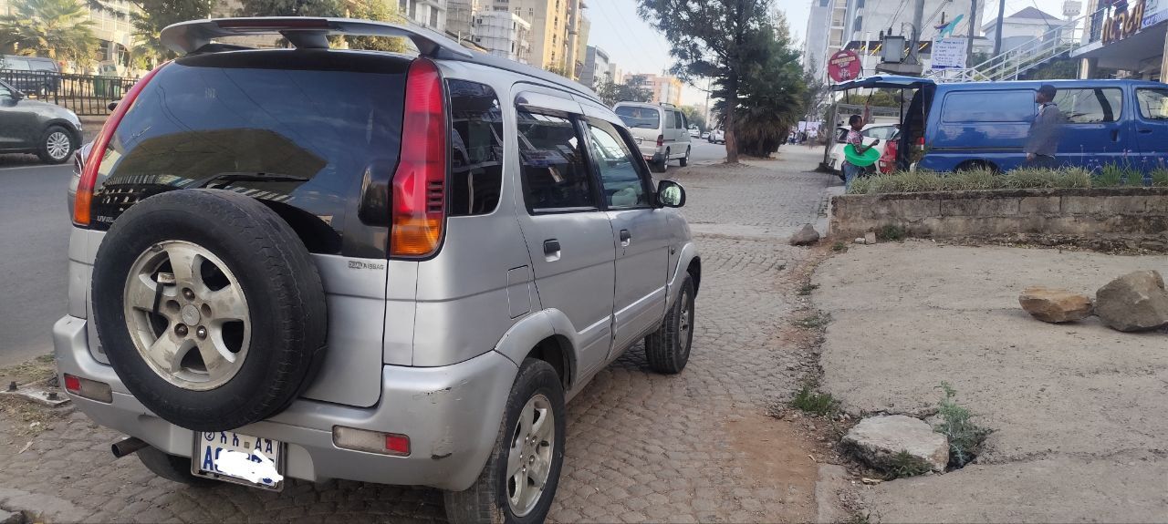 Daihatsu Terios 1998 - Image