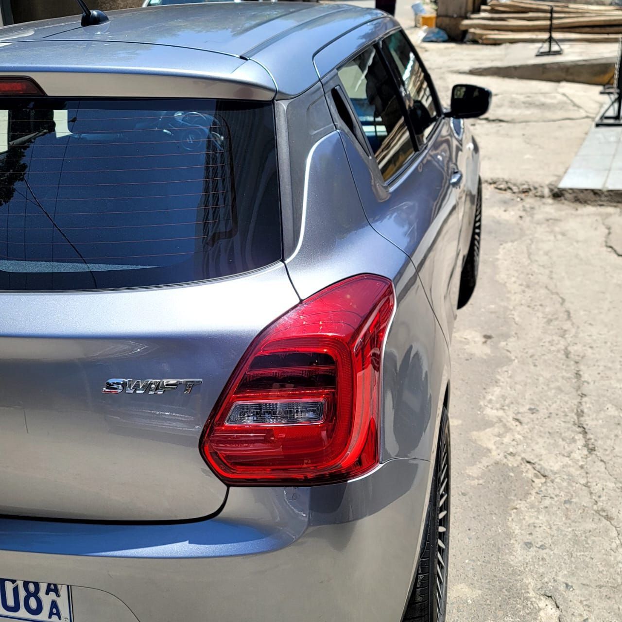 Suzuki Swift - Image