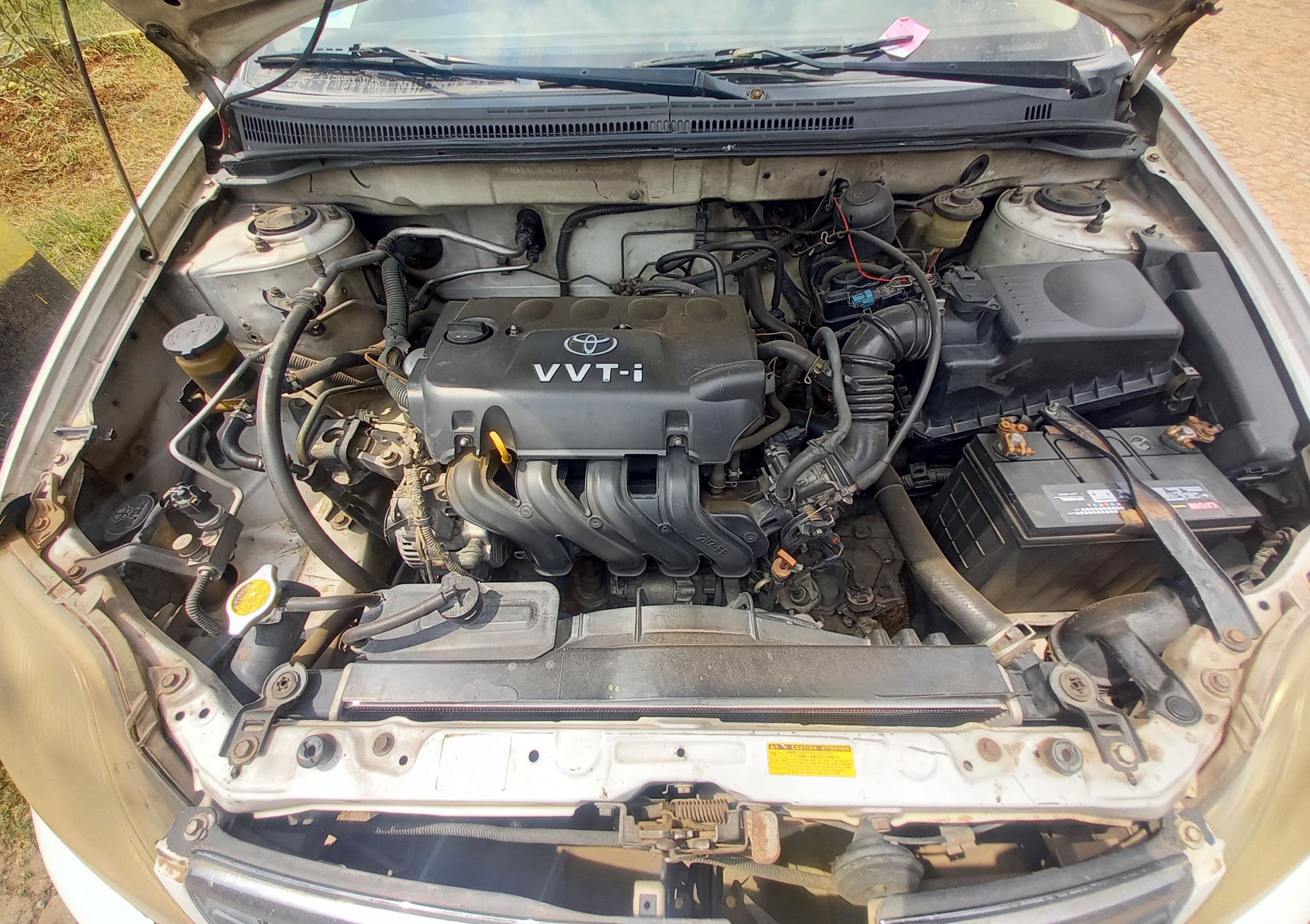 Toyota Corolla (ያልዞረ) - Image