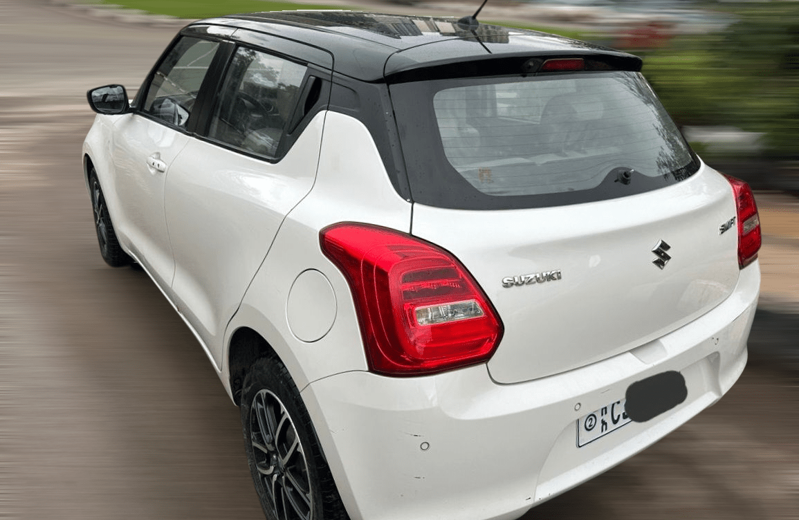 Suzuki Swift (2022) - Image