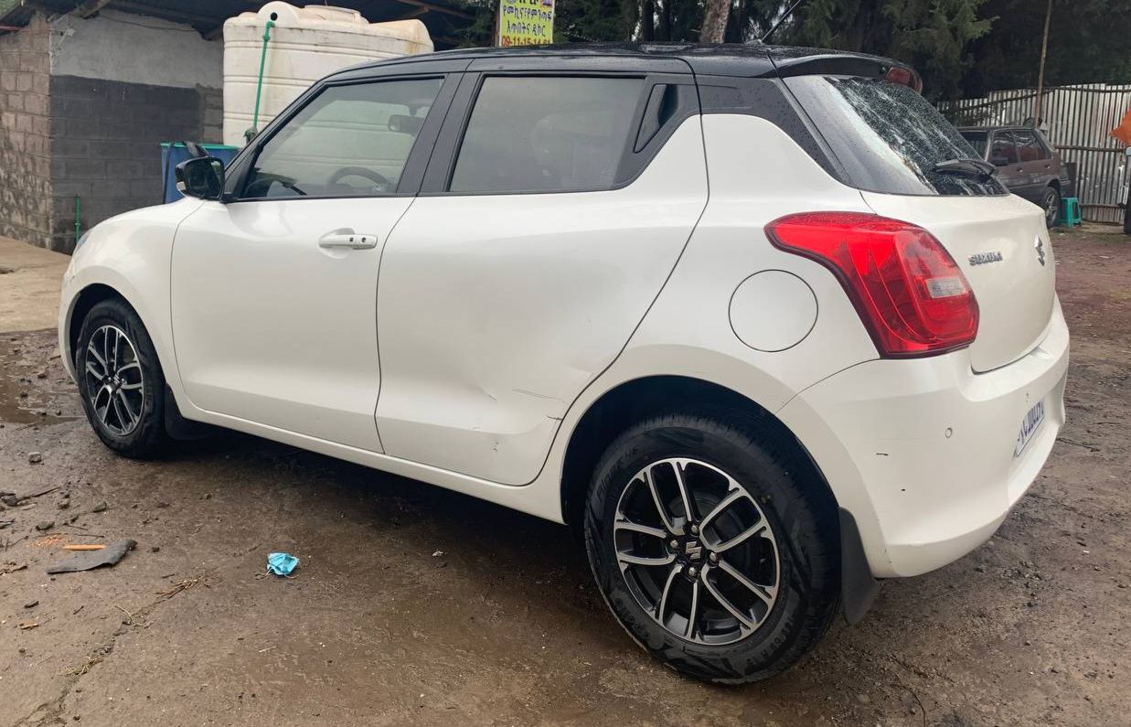 Suzuki Swift - Image