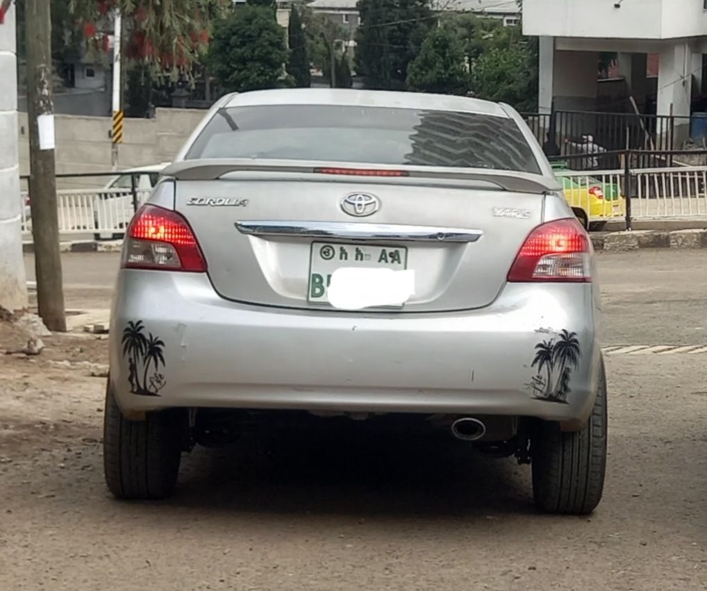 Toyota Yaris (Manual) - Image